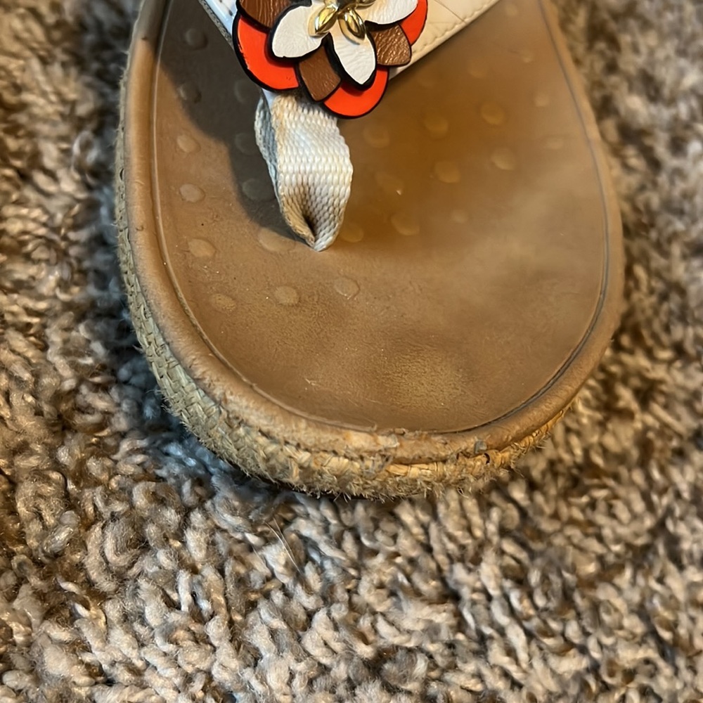 Vionic Sandals - Picture 5 of 5